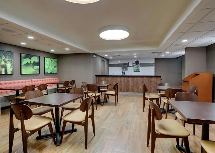 Drury Inn & Suites Charlotte University Place